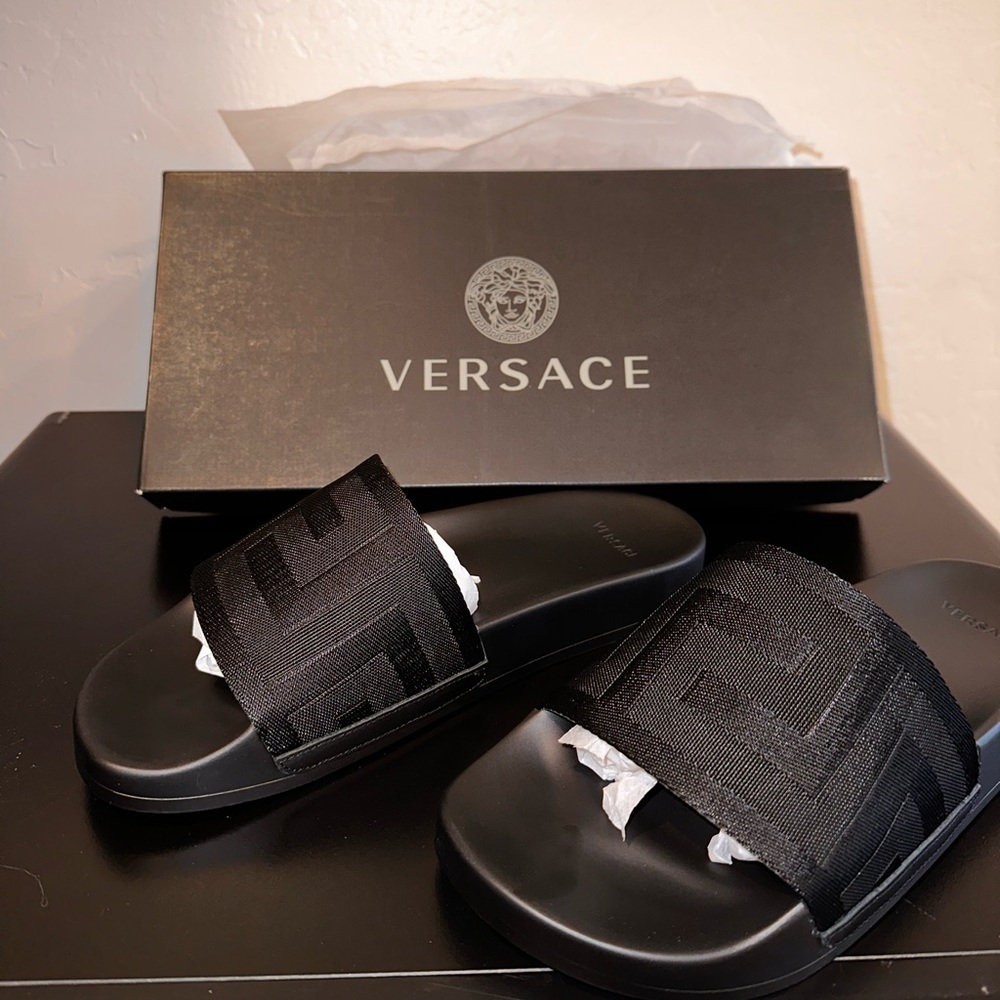 NIB Versace Slides Ciabatta Mare Gomma​​ - Picture 2 of 5